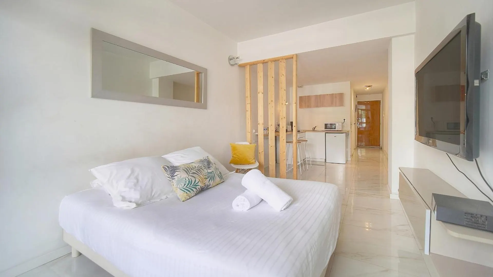 Apartment Studio Moderne Et Lumineux Proche Plages A0B197 Cannes France