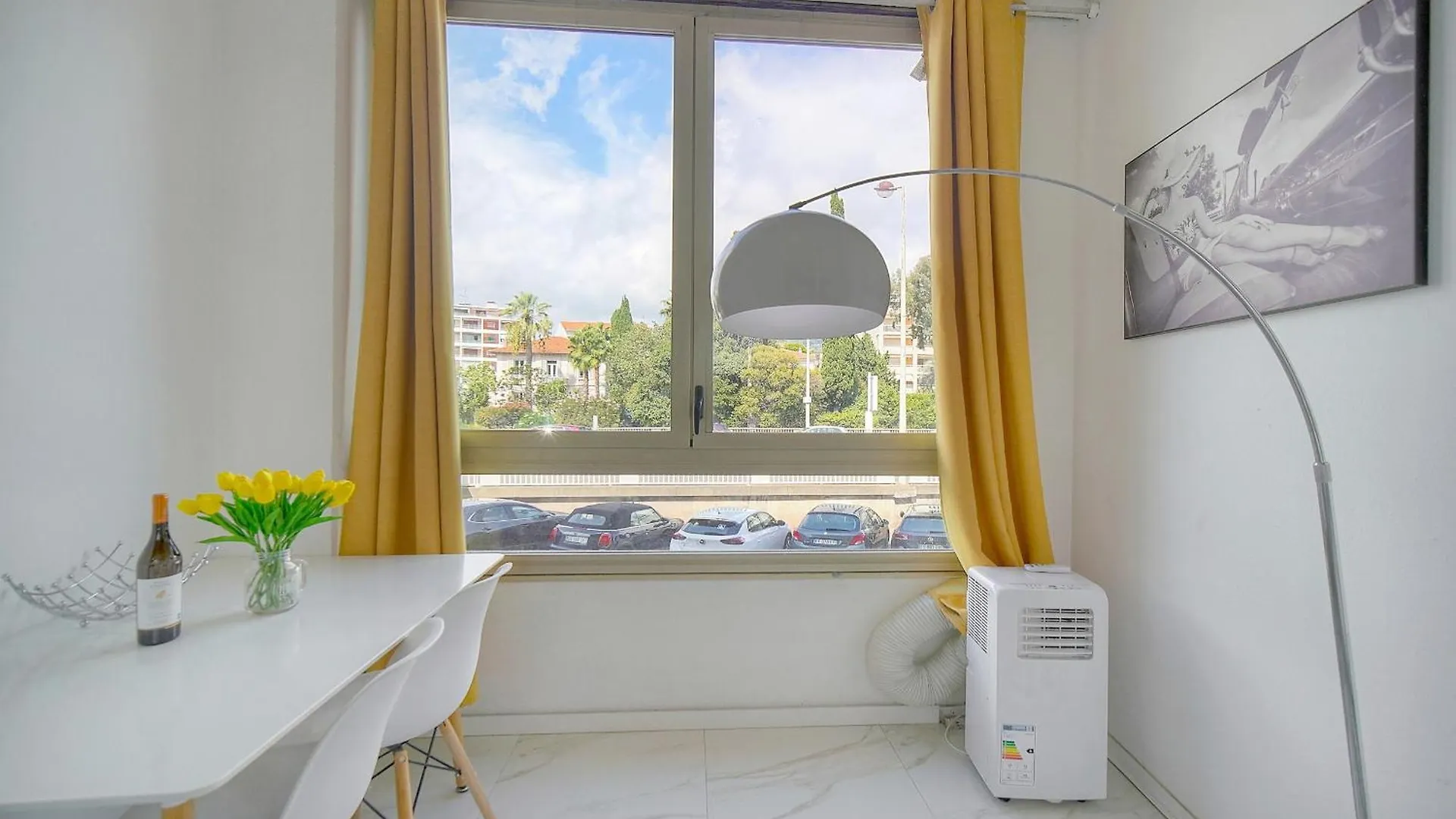 Studio Moderne Et Lumineux Proche Plages A0B197 Cannes 0*,  France